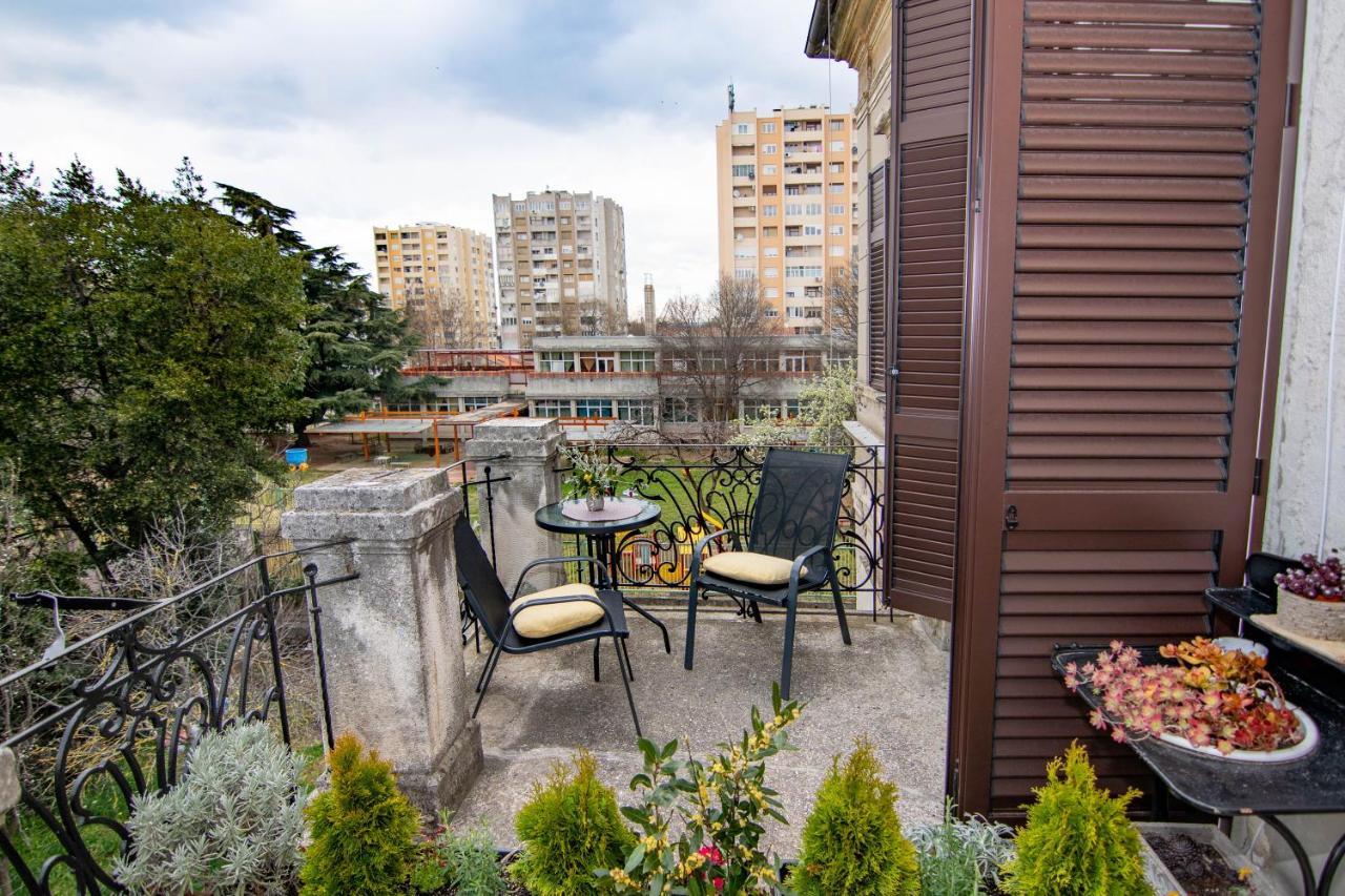 Apartment Ana Pula Luaran gambar